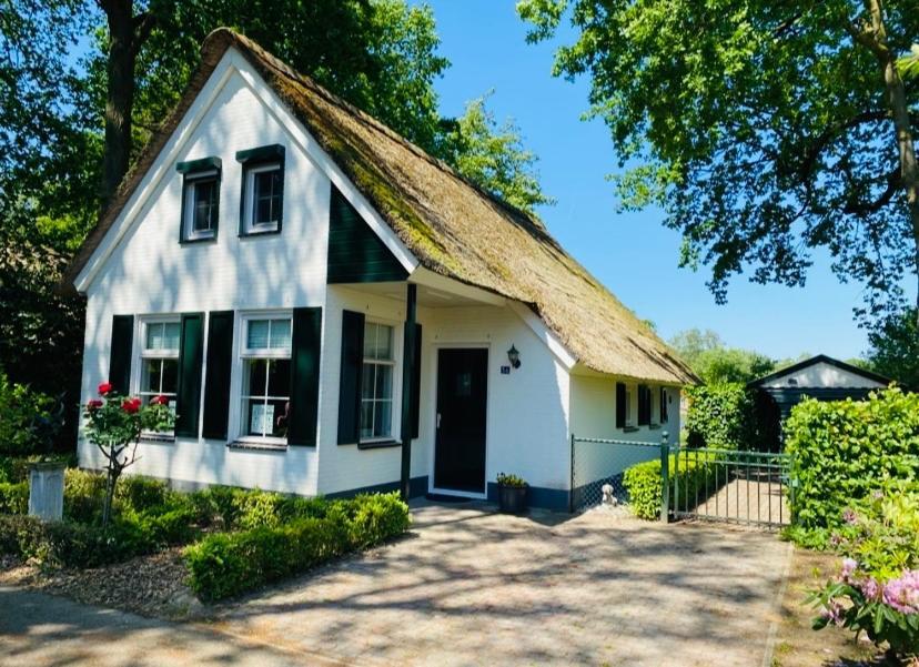 Vakantiehuis Villa 56 Heel Buitenkant foto